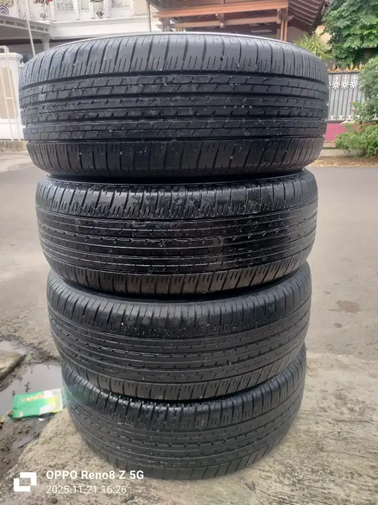 Jual ban copotan mrek Bridgestone Dueler H/L 33 ukuran 235 60 R18 4pcs
