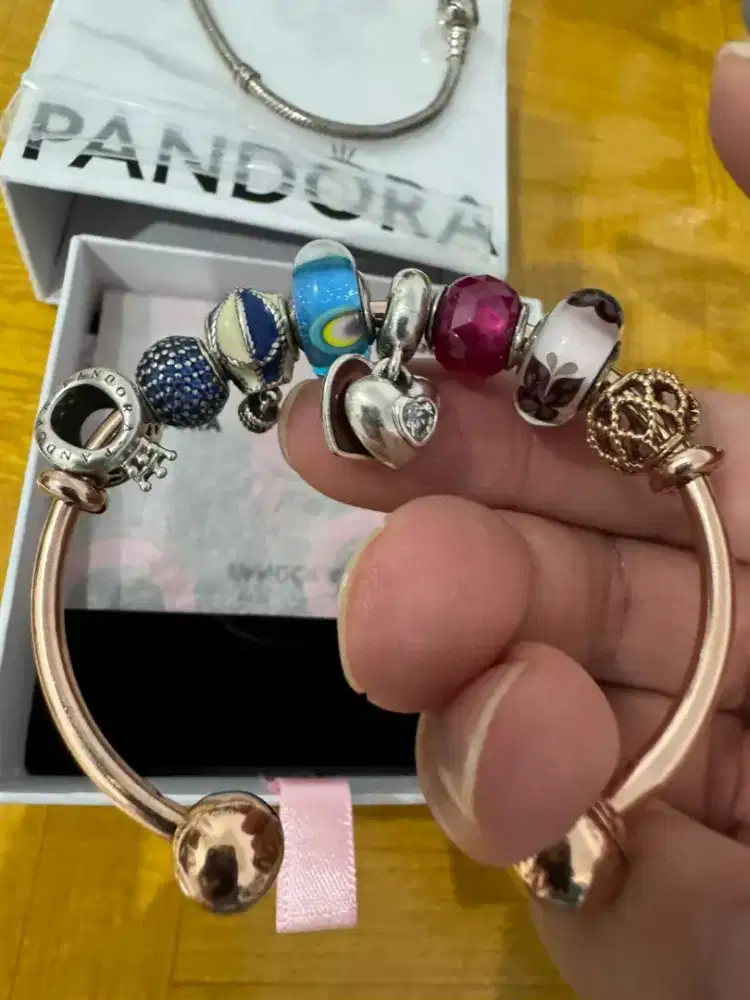 Gelang Pandora second like new mulua bue one get one free