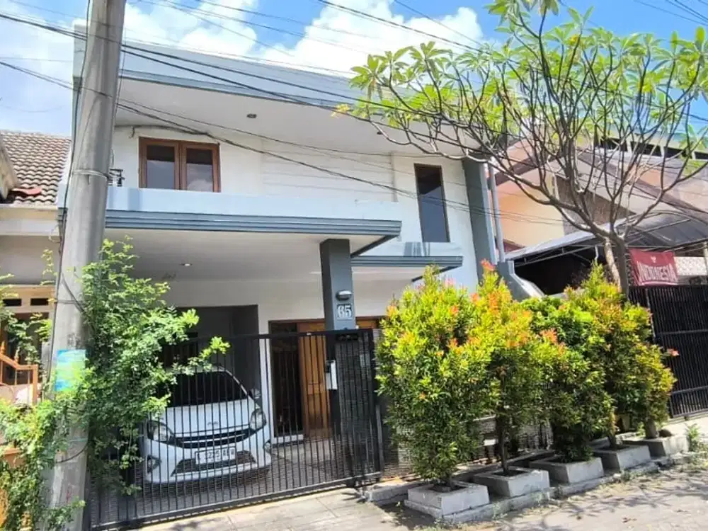 Rumah di Manyar Rejo, Surabaya Timur