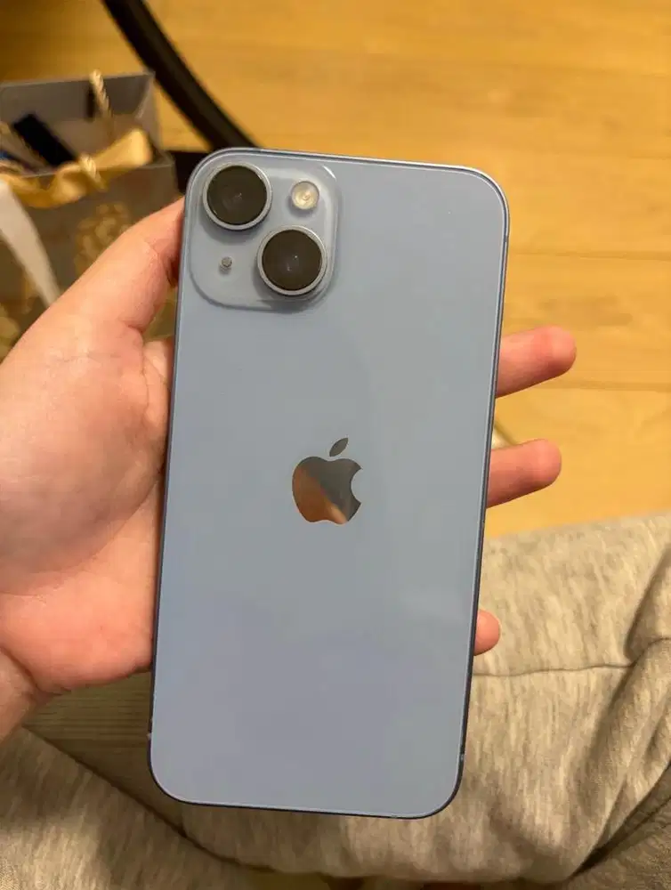 Iphone 14 bekas