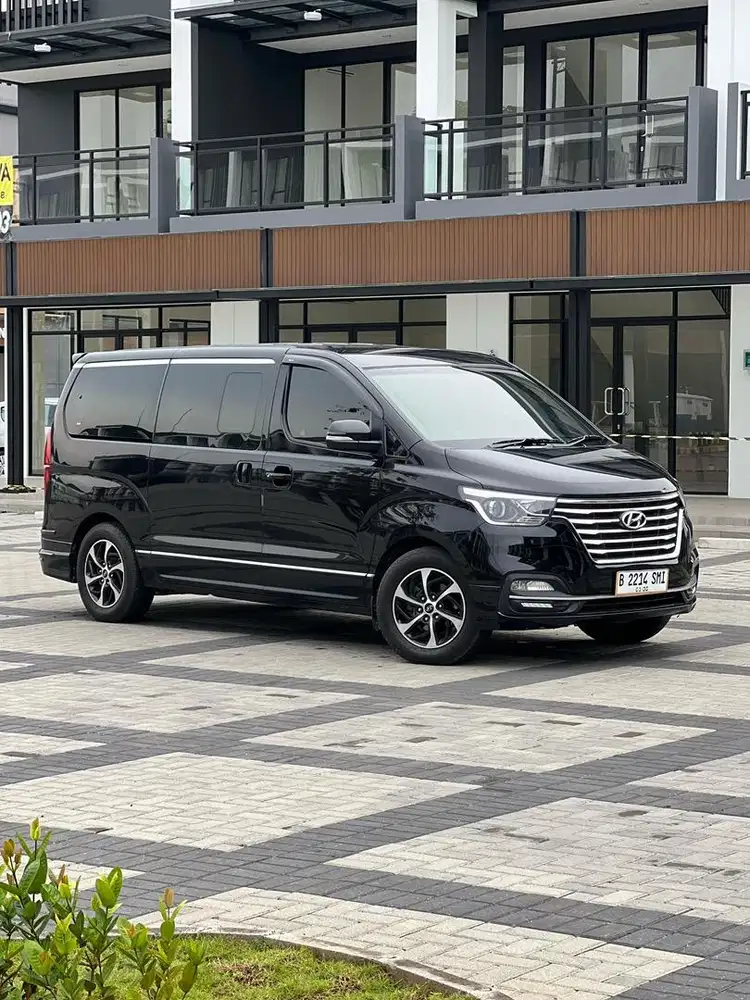 H1 Royale Solar 2018 - Automatic - Hyundai H-1 Royale Diesel 2018
