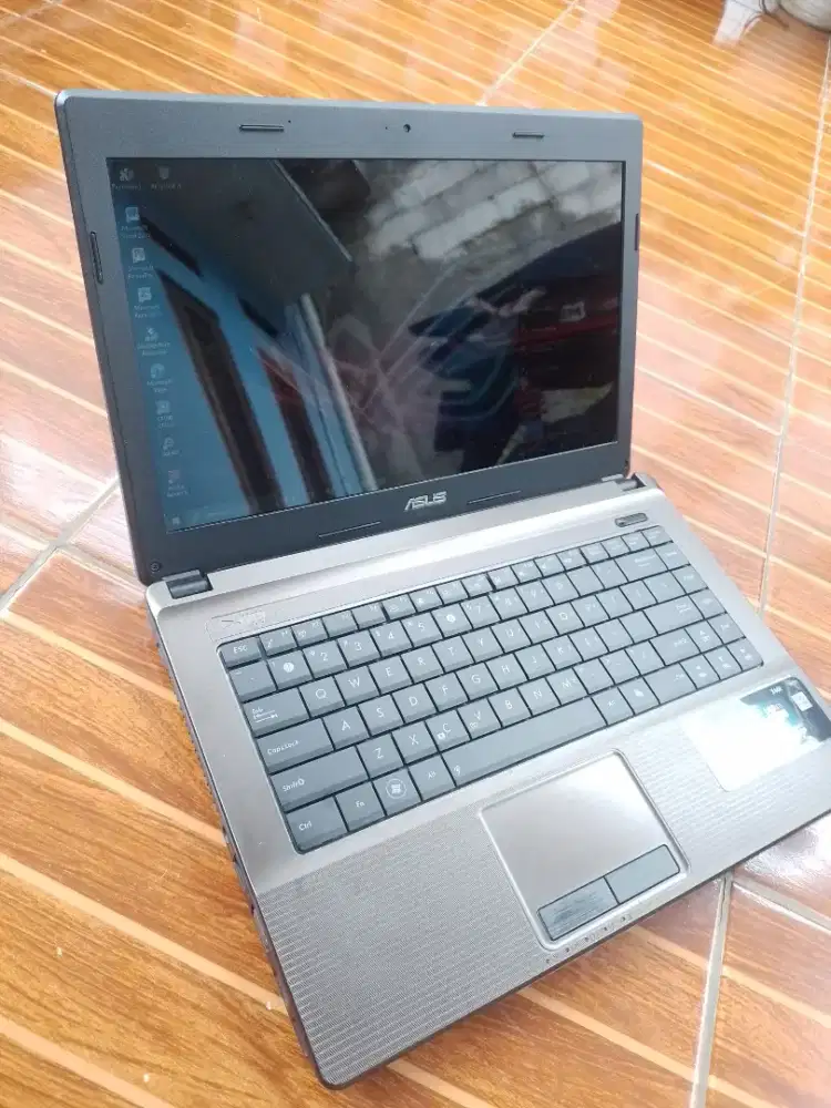 Laptop asus x44h siap pakai tugas