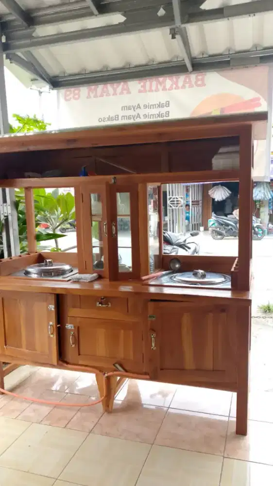 Gerobak mie ayam dan bakso bekas pemakaian usaha sendiri, HARGA NEGO