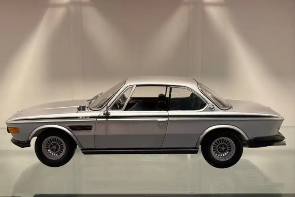 Minichamps 1:18 BMW 3.0 CSL Model Car Mobil Diescast