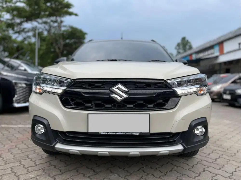 TERMURAH SUZUKI XL7 ALPHA HYBRID AT 2024 COKLAT MUDA