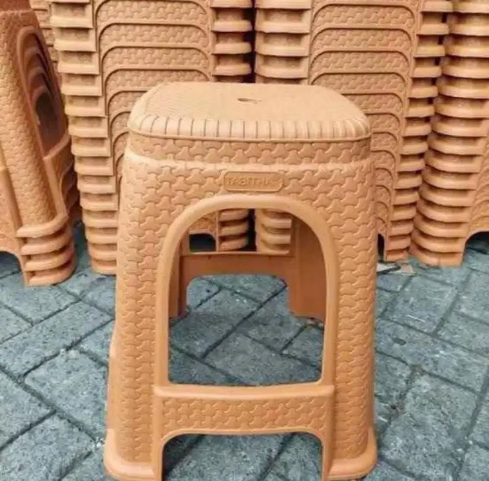 KURSI PLASTIK KUAT MURAH GROSIR JOS