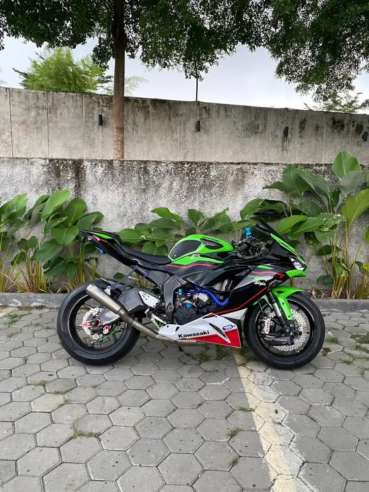 For Sale Kawasaki Ninja ZX6R / ZX636 KRT Nik 2021 Perfect Condition