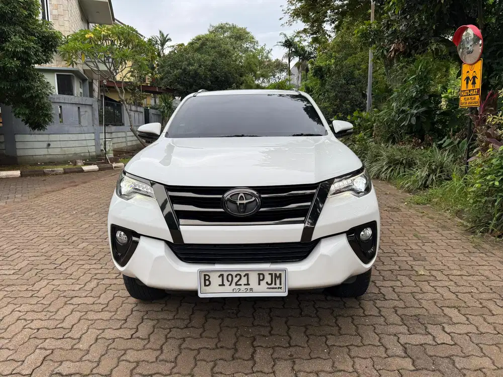 [Termurah] Fortuner VRZ AT Diesel 2017 Pmk 2018