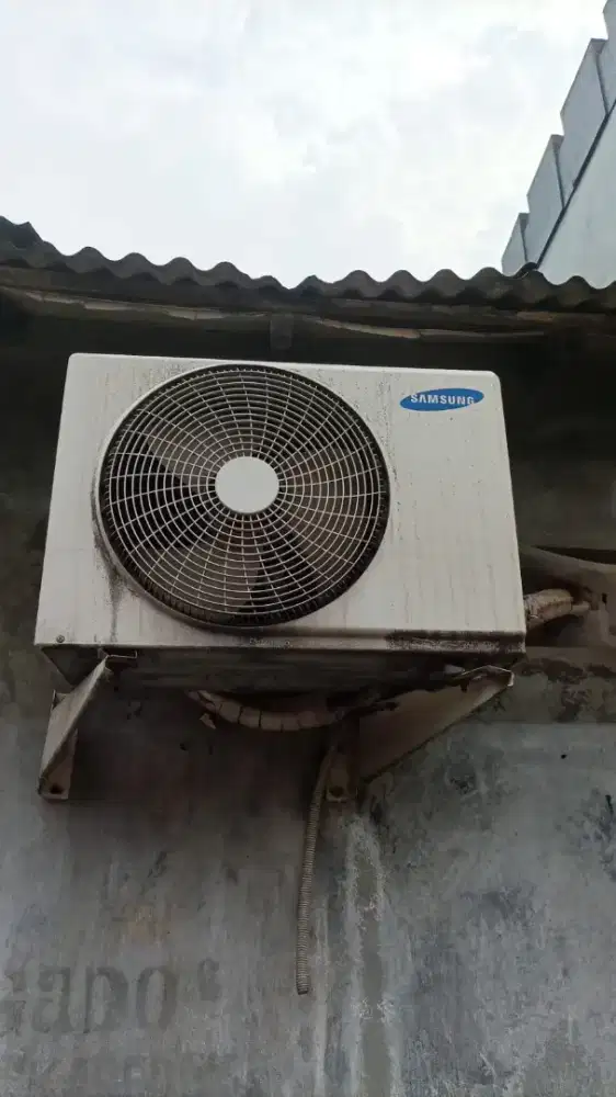 SERVIS AC RUSAK