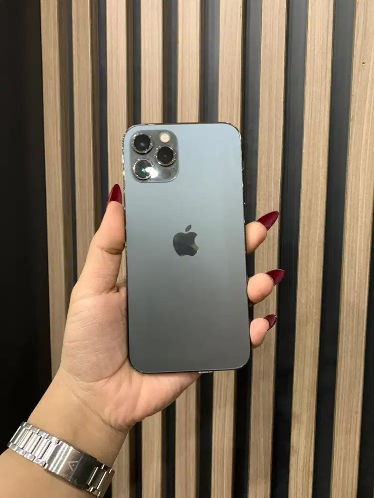 IPHONE 12PRO BEACUKAI