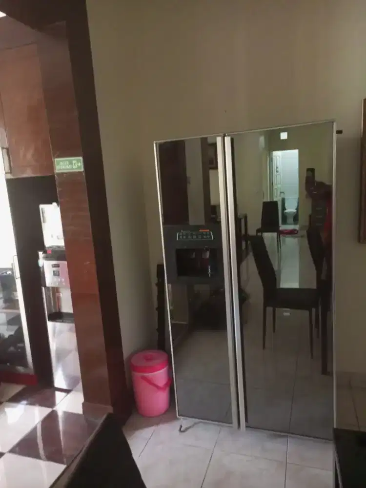 SERVIS KULKAS BERGARANSI