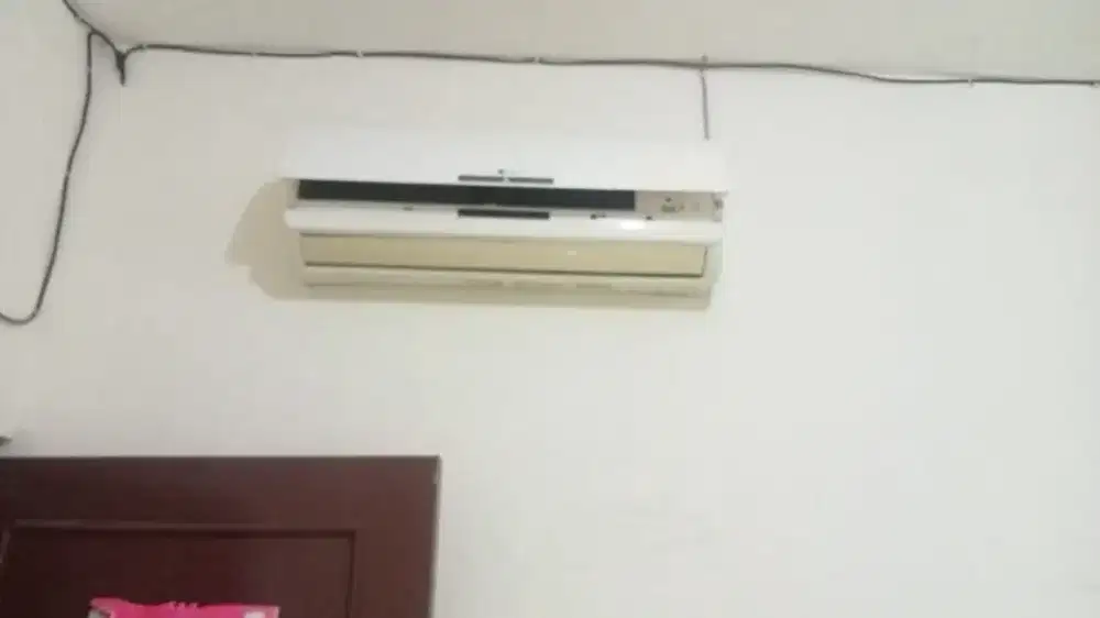 SERVIS AC TERDEKAT