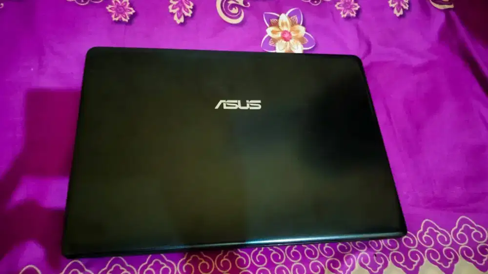 Laptop asus x401u series