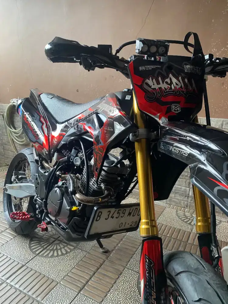 CRF 150 Supermoto