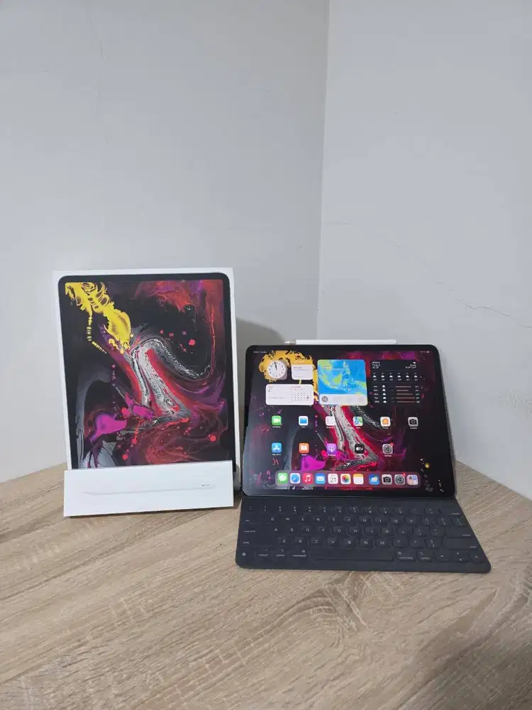 iPad Pro 12.9 2018 Wifi Only 512GB + Smart Keyboard + Apple Pencil