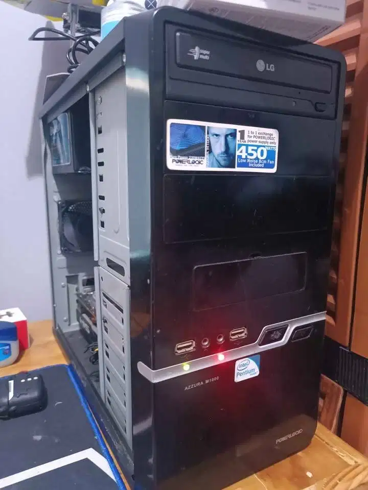 PC – Intel i3, RTX 570, 16GB RAM, SSD 128GB, HDD 500 GB