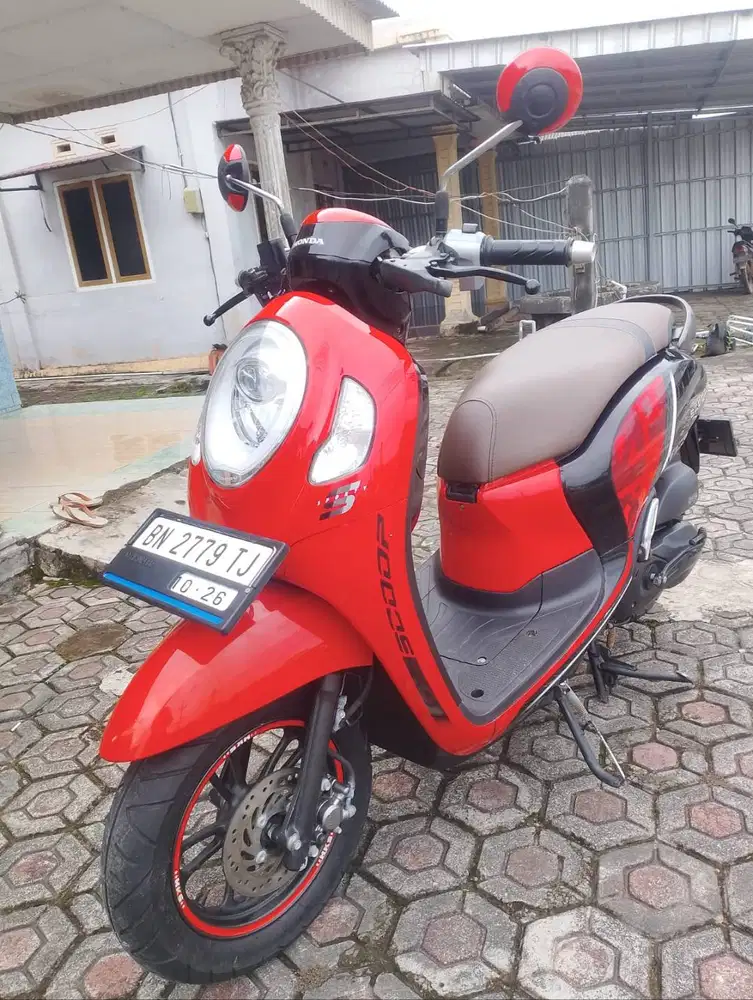Di jual Scoopy 2021 .PJK lunas mesin body mulus..18jt nego tipis