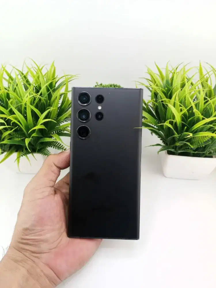 Samsung galaxy s23 ultra 5G 12/512 Resmi sein
Kelengkapan fullset