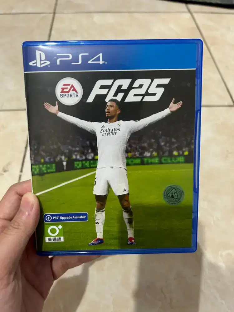 Di jual BD FC25 dan PES 2020 plus option file