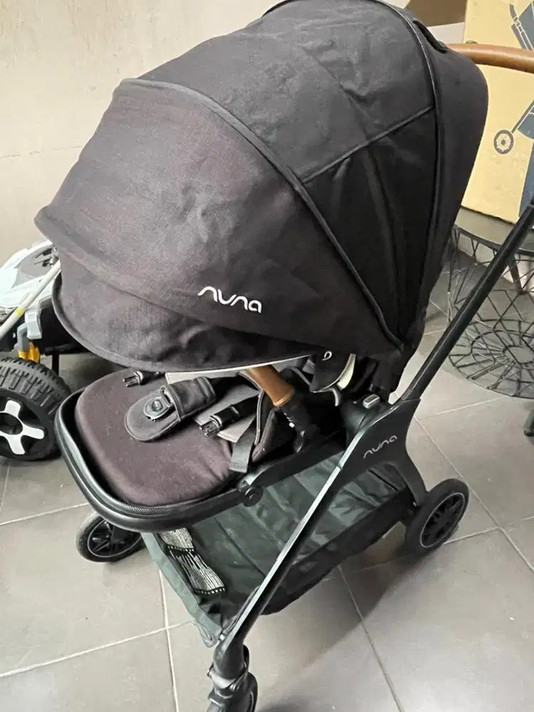 Stroller nuna triv next