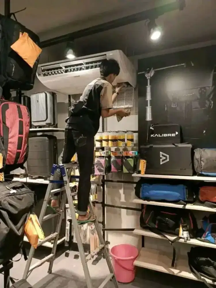 SERVICE AC KULKAS MESIN CUCI POMPA AIR BONGKAR PASANG AC