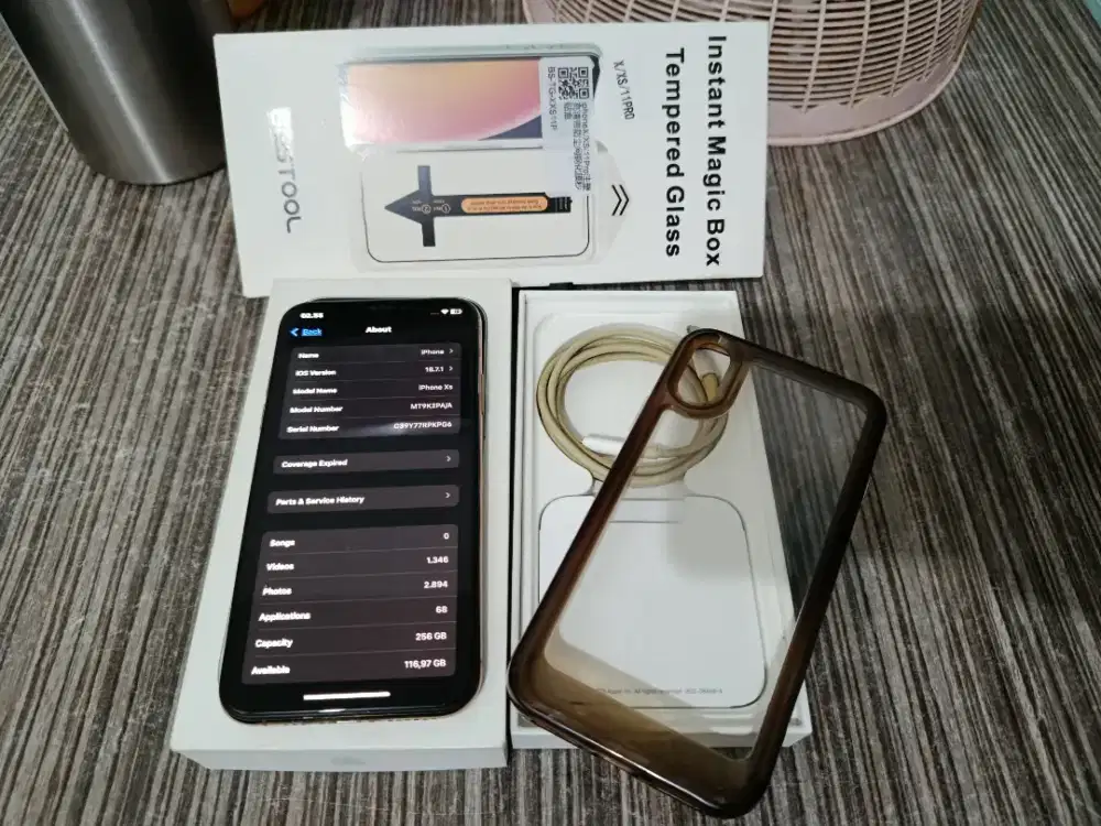 iPhone Xs 256 GB iBox ( imei permanen )