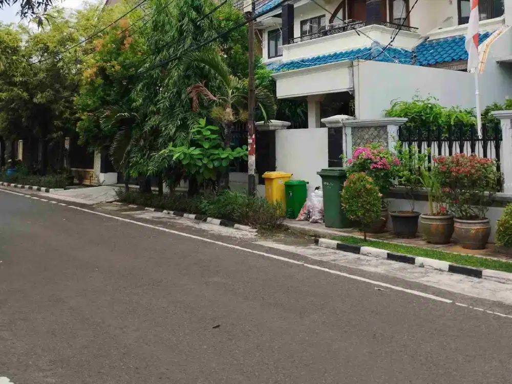 Rumah dijual Cempaka Putih Tengah Rumah Asri Lokasi Elite Jakarta Pusat