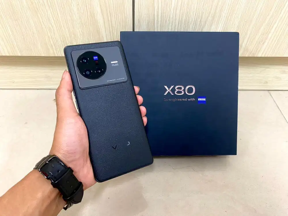 Vivo X80 12/256GB