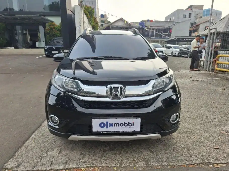 LOW DP Honda BR-V 1.5 E Bensin-AT 2018 BYR
