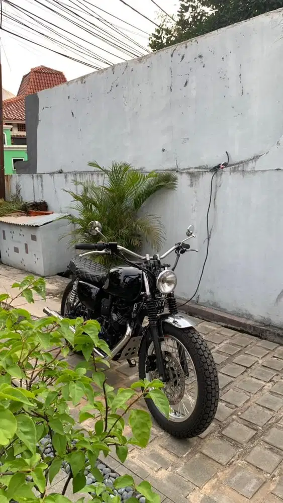 Kawasaki w175 Modif Scrambler British