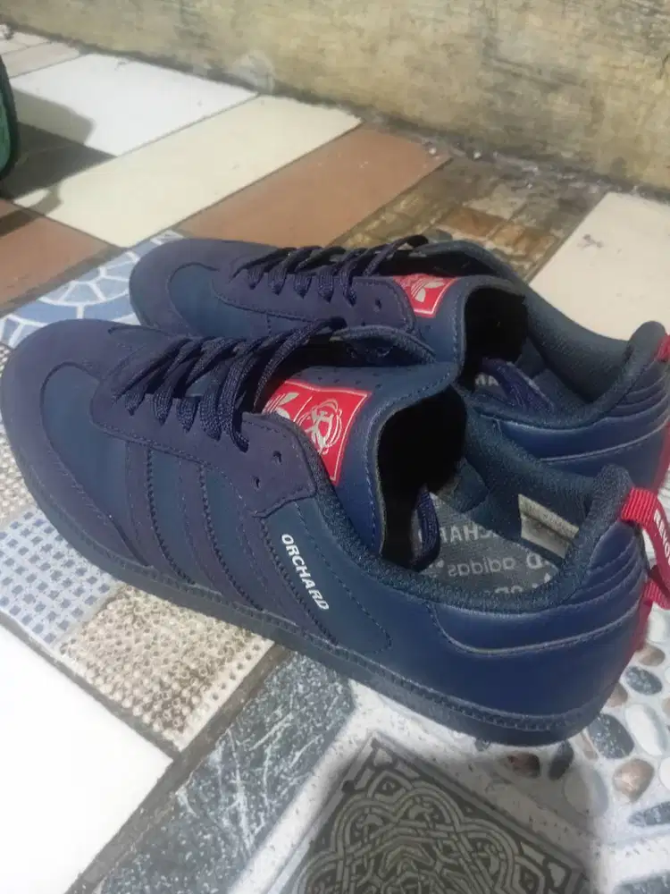 Sepatu bekas original