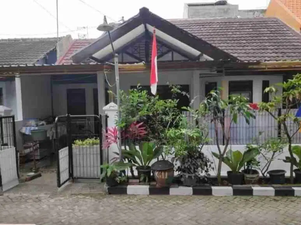 Rumah 4 Kamar Perum Poros Jl Sulfat