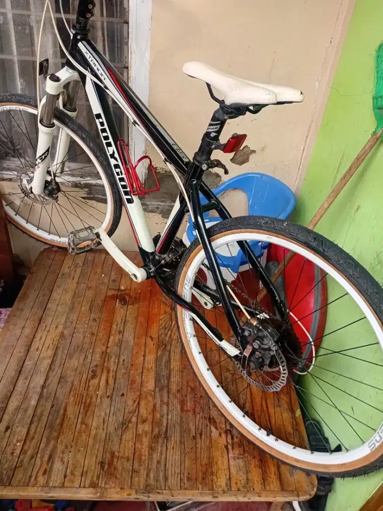 Polygon xtrada 5 original