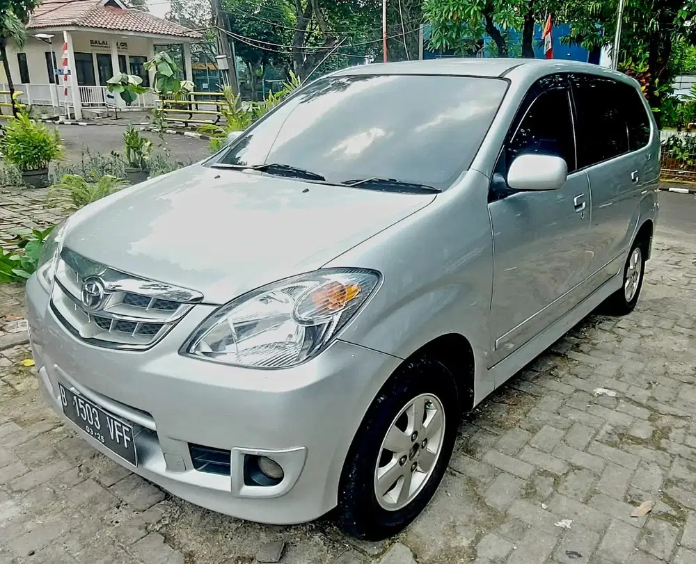 Toyota Avanza 2011 Bensin