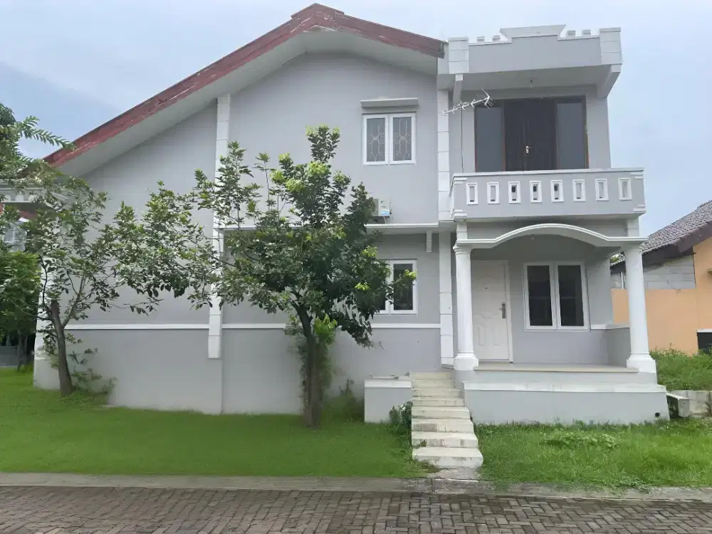 Rumah di sewakan dikontrakkan di GRAHA TAMAN BUNGA BSB SEMARANG