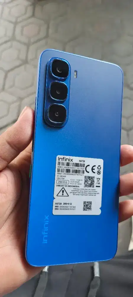 Infinix hot 60i Ram 8+8/256 Pecas istimewa