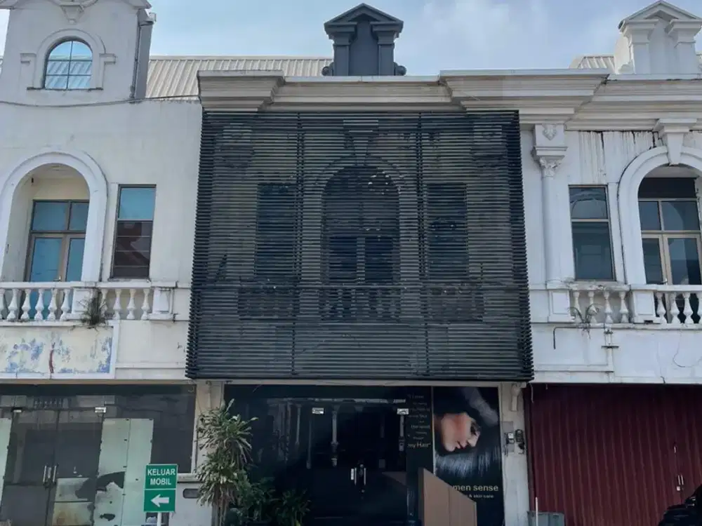 DIJUAL CEPAT RUKO STRATEGIS 2 LT EX SALON DI CIBUBUR BEKASI