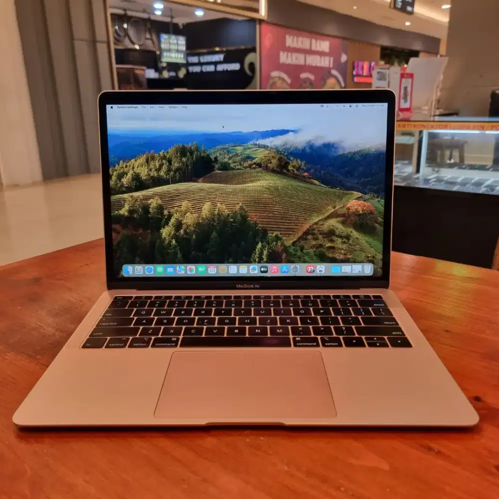 Macbook Air Retina 13-inch, 2018 intel Core i5