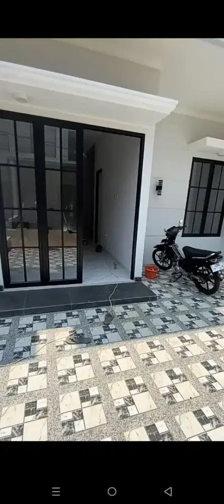 Rumah dua lantai di GDC harga murah