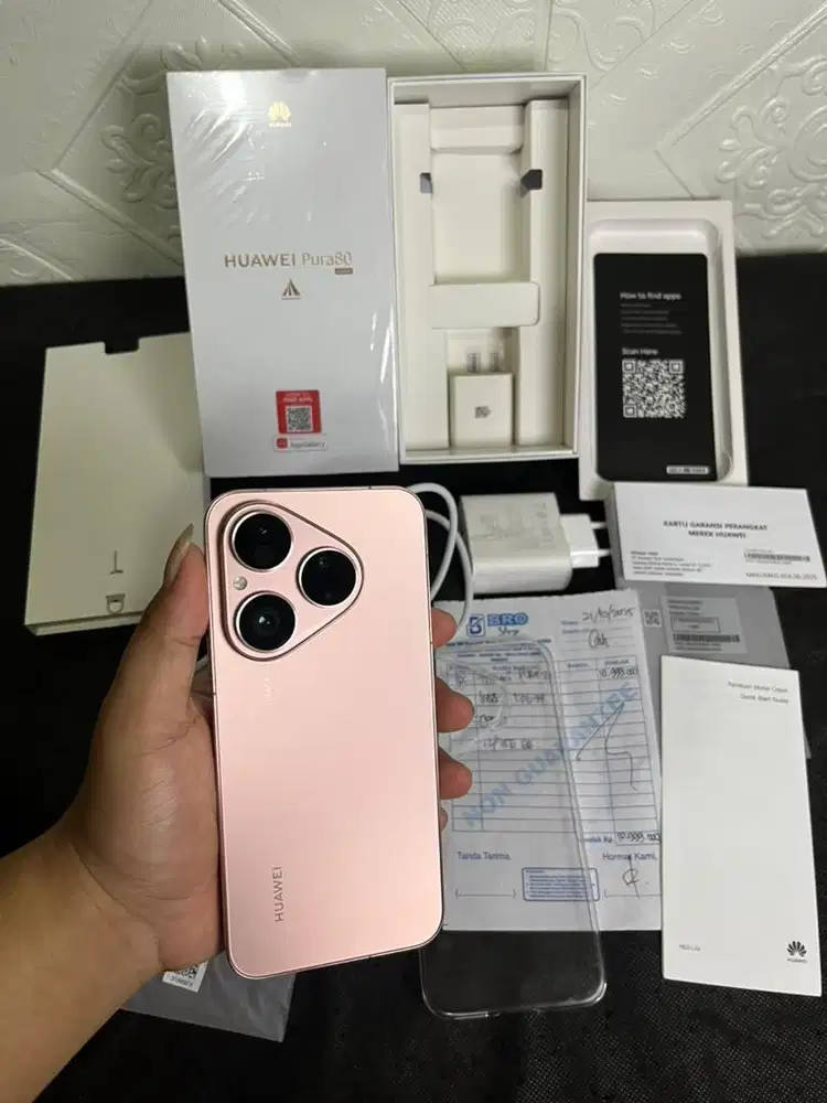 Huawei pura 80 Ram 12/256 like new