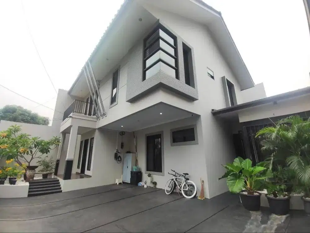 Dijual Rumah 2 Lantai di Rawamangun -  Prime Location