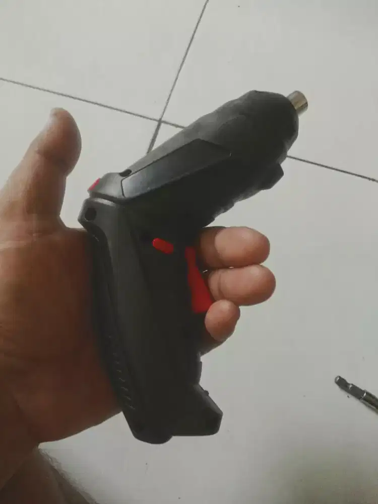 Bor mini ba charger bekas