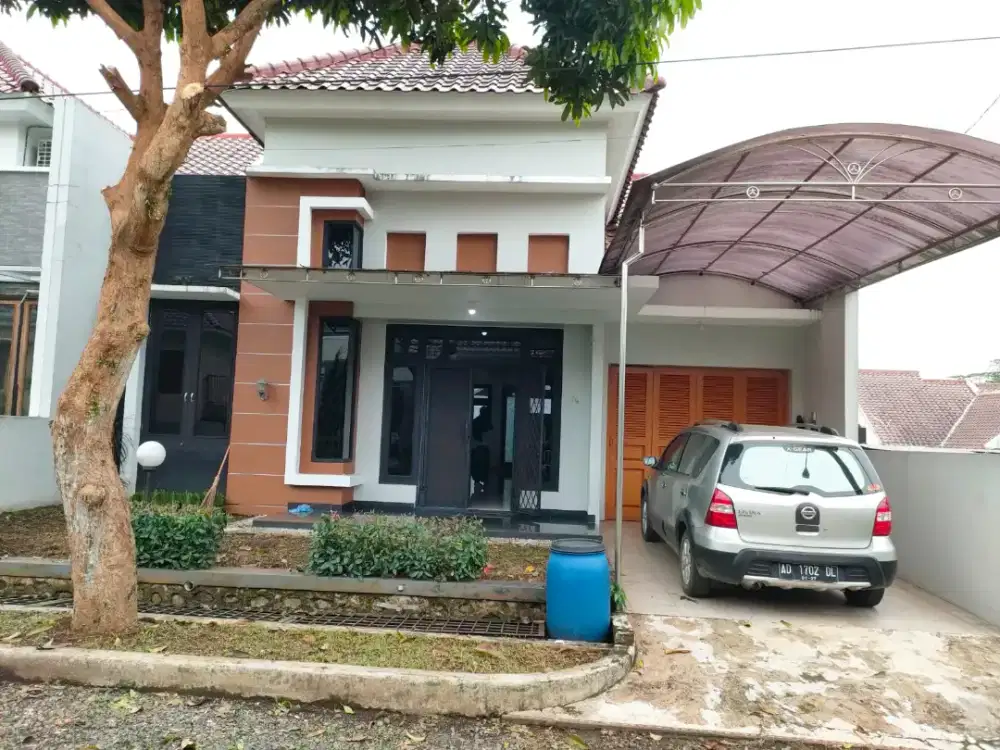 Dijual / Disewakan rumah dengan lokasi asri, nyaman dan adem.