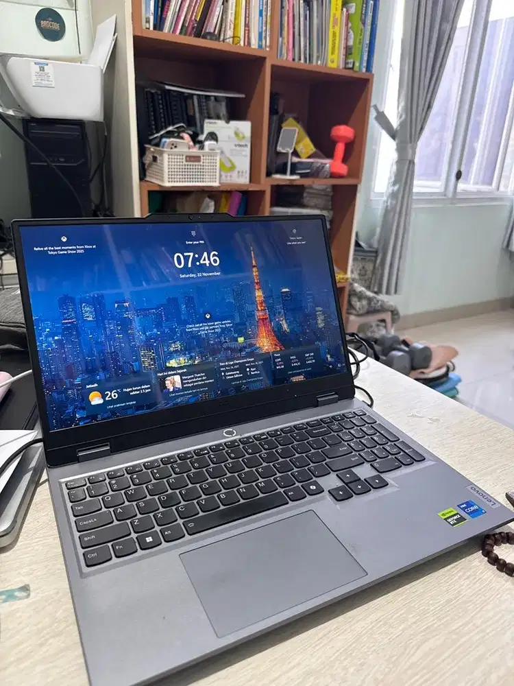 Lenovo LOQ 15IRX9 i7 13650HX RTX4050 6GB/12GB 512 GB