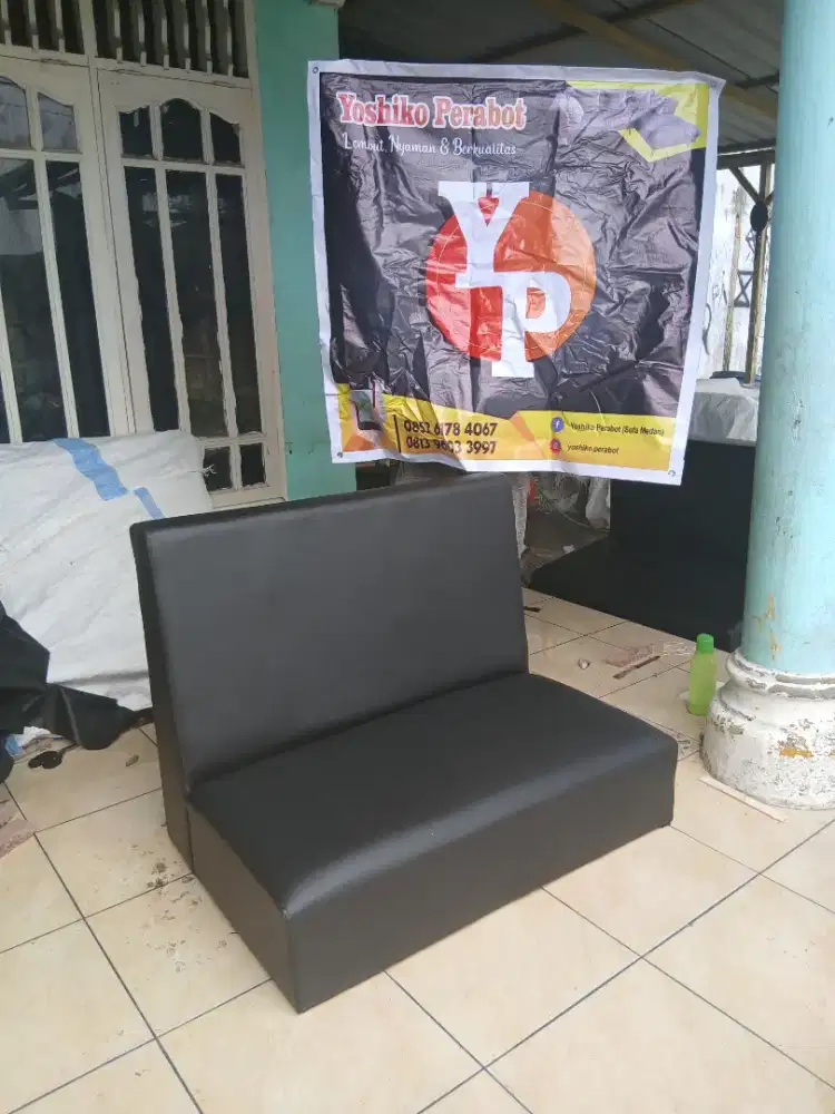 Yoshiko perabot - sofa Rental ps ruang tunggu cafe