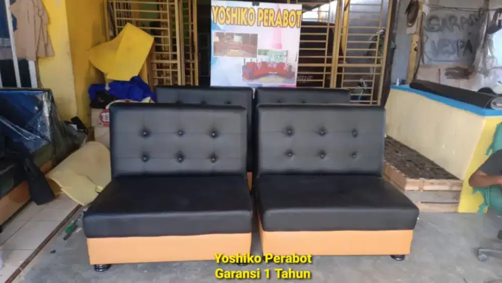 Yoshiko perabot - sofa cafe motif kancing