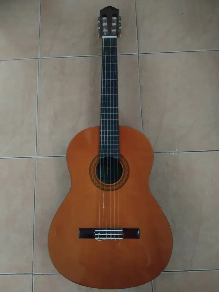 Jual Gitar Yamaha C 330 A
