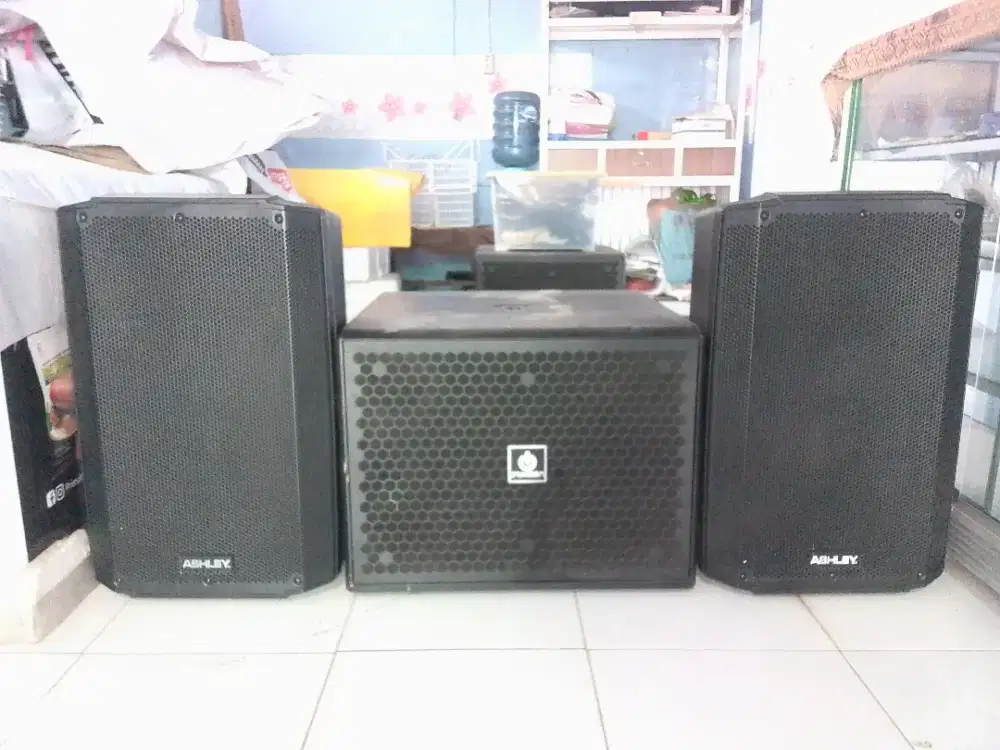 Speaker cafe 2 speaker 1 sub