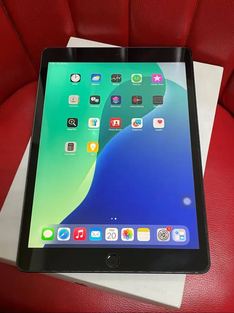 iPad 8 32gb Space Gray Wifi Ex iBox Fullset
