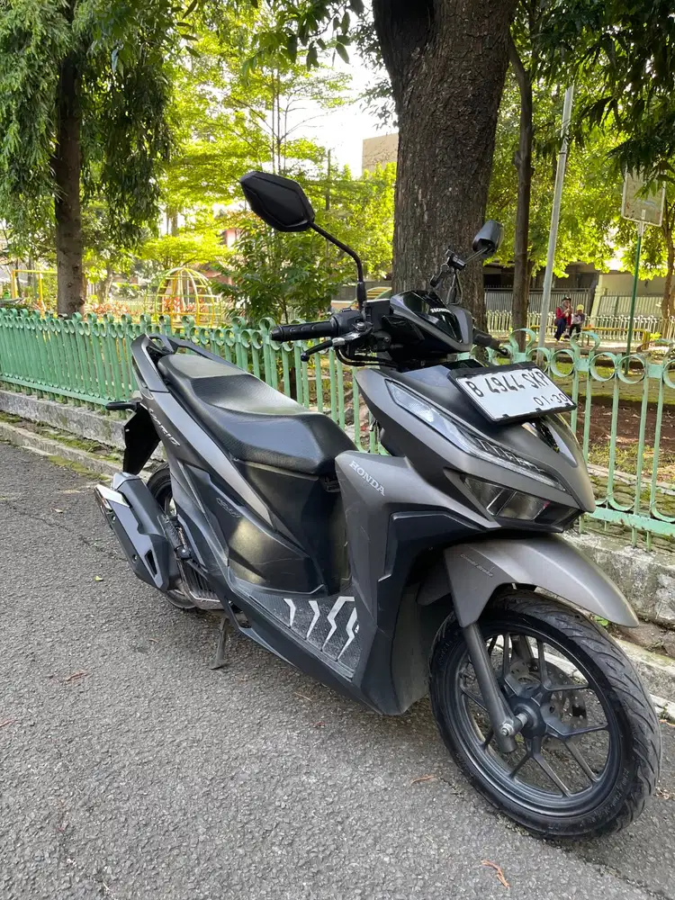 Bismillah Butuh cepat Dijual Vario 125 ISS tahun 2020